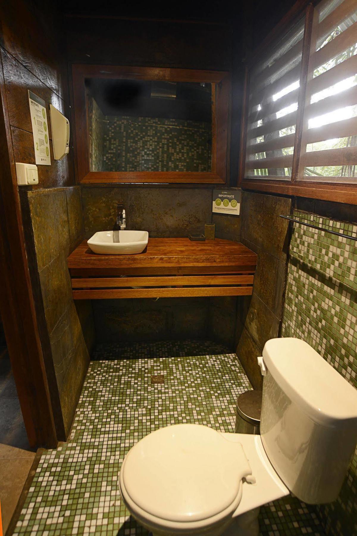 Jamu Lodge Puerto Montufar Kültér fotó