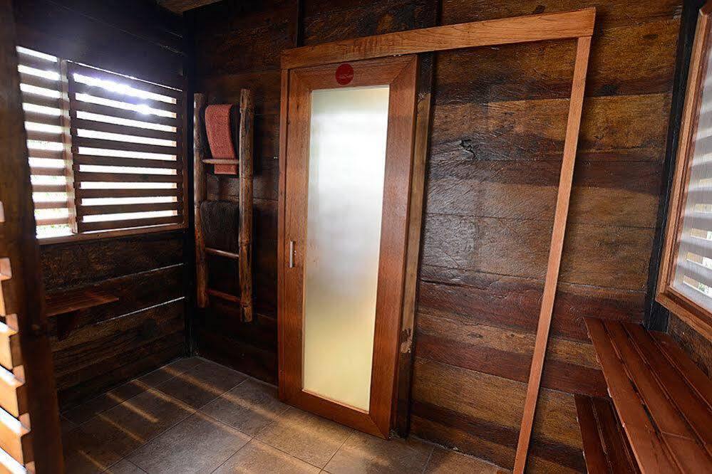 Jamu Lodge Puerto Montufar Kültér fotó